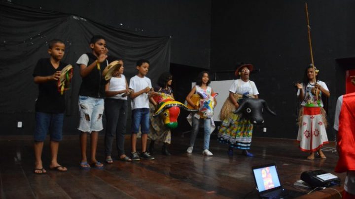 Escolab Boca do Rio lança revista digital sobre heranças africanas e indígenas