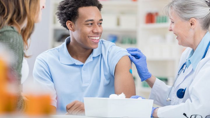 [Sarampo] Campanha de vacinação para jovens de 20 a 29 anos começa hoje em Salvador