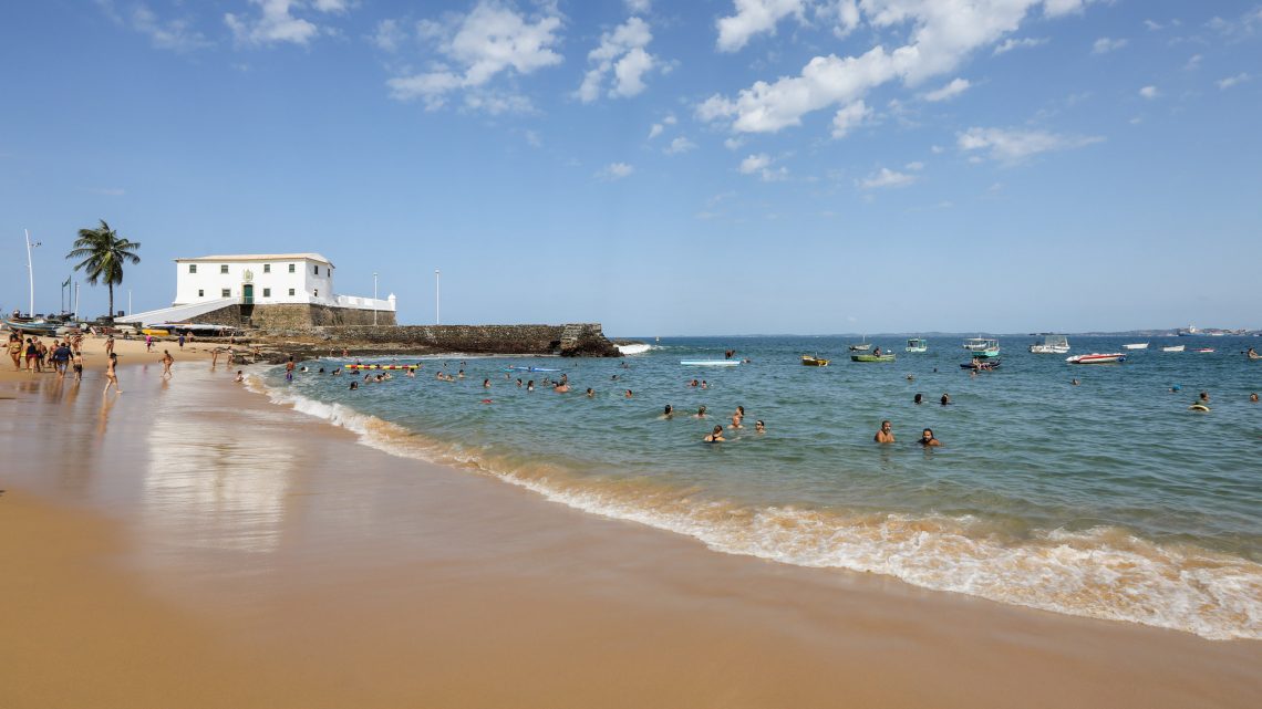 Salvador terá fim de semana com sol e chance de chuvas