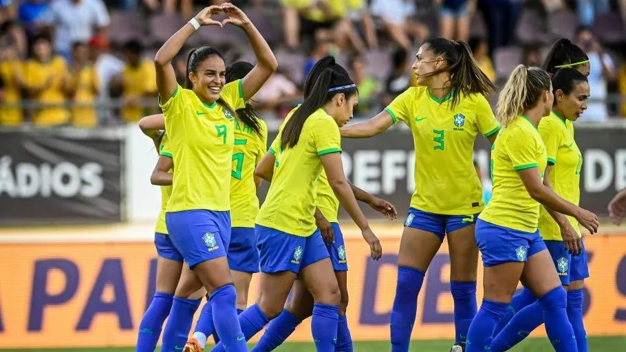 Seleção Brasileira Feminina confirma amistoso na Arena Fonte Nova e anuncia convocação: confira Seleção Brasileira Feminina confirma amistoso na Arena Fonte Nova e anuncia convocação: confira