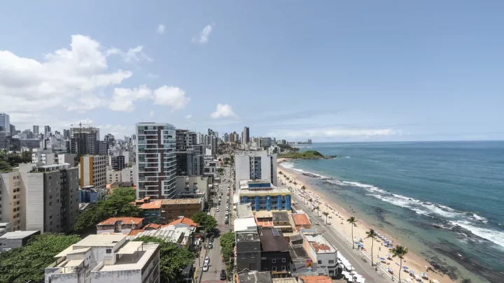 Valor do m² de imóveis dispara em Salvador e morar na Orla fica mais caro