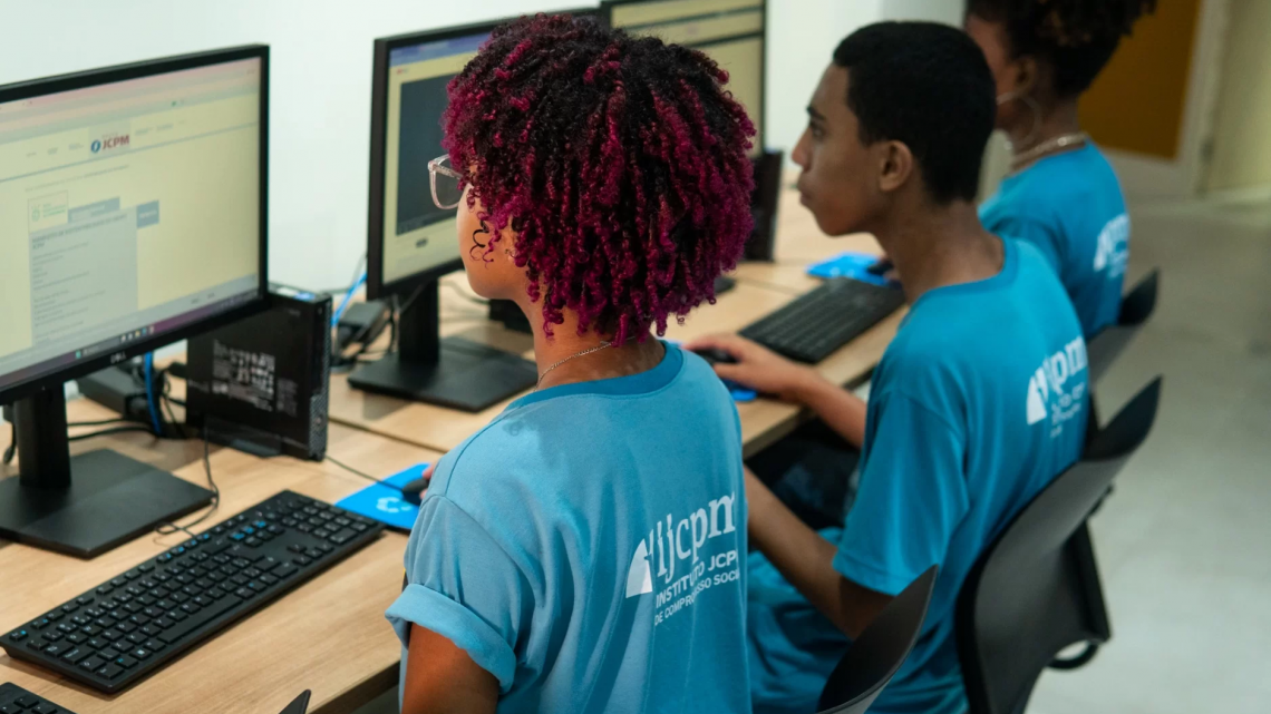 Instituto JCPM abre mais de 300 vagas gratuitas para cursos profissionalizantes em Salvador