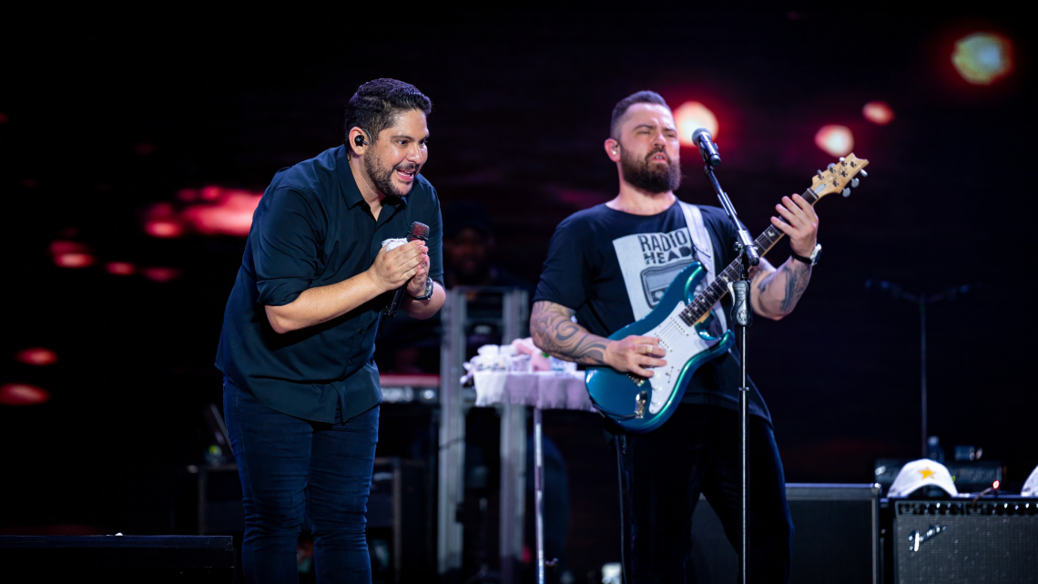 Boca do Rio Magazine leva fã para curtir show histórico de Jorge e Mateus, na Boca do Rio