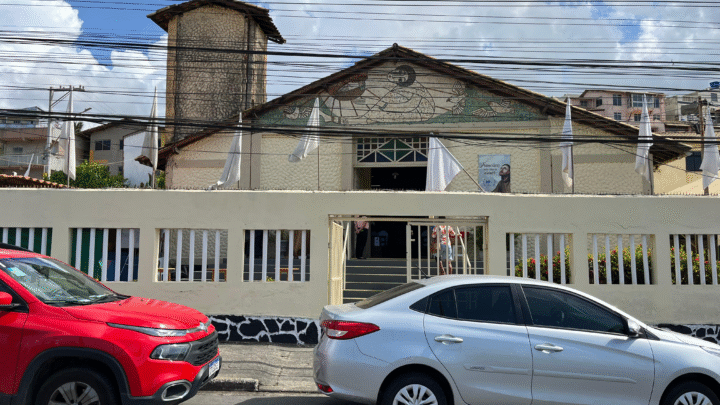 Paróquia São Francisco de Assis, na Boca do Rio, se prepara para celebrar a Festa do padroeiro