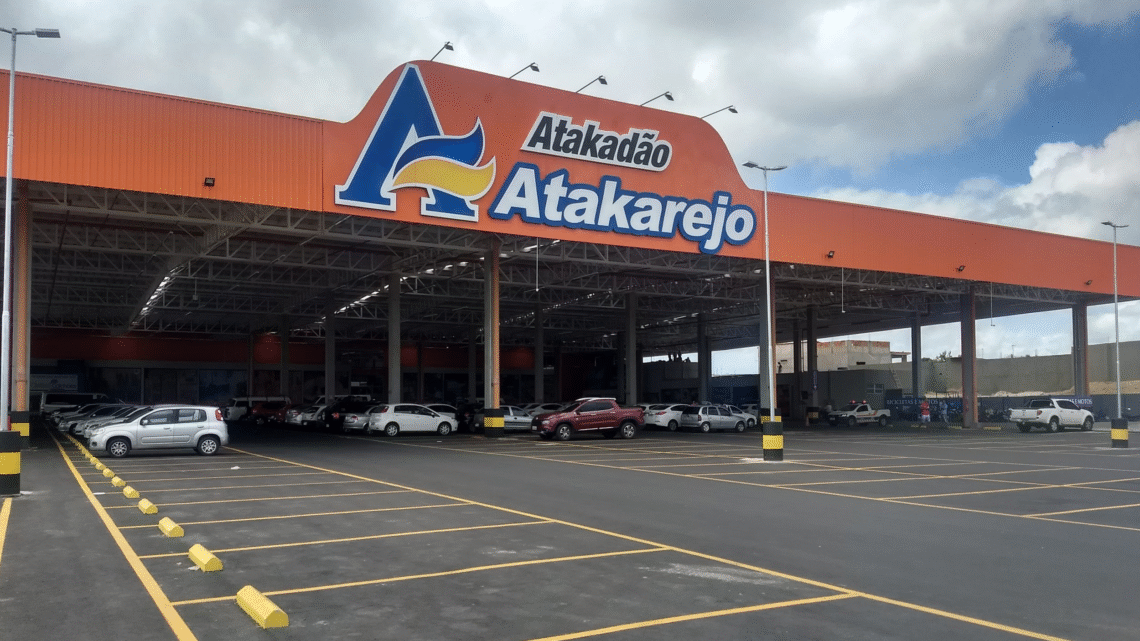 Rede atacadista abre mais de 150 vagas de emprego em Salvador e no interior do estado