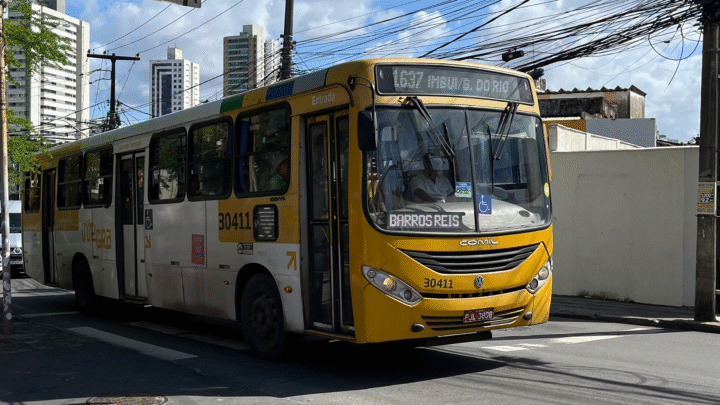 Salvador terá ônibus e metrô gratuitos para candidatos que farão o ENEM 2025