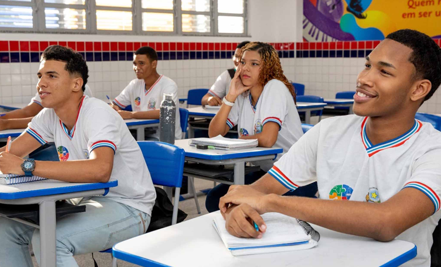 Renovação de matrícula da rede estadual inicia nesta segunda-feira (17)