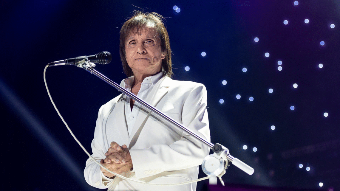 Começam oficialmente a venda do camarote para o show de Roberto Carlos em Salvador; saiba valor e onde comprar