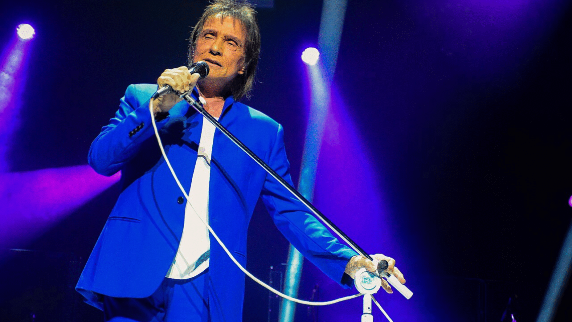 Roberto Carlos faz show gratuito nesta sexta (26) na Arena O Canto da Cidade, Boca do Rio