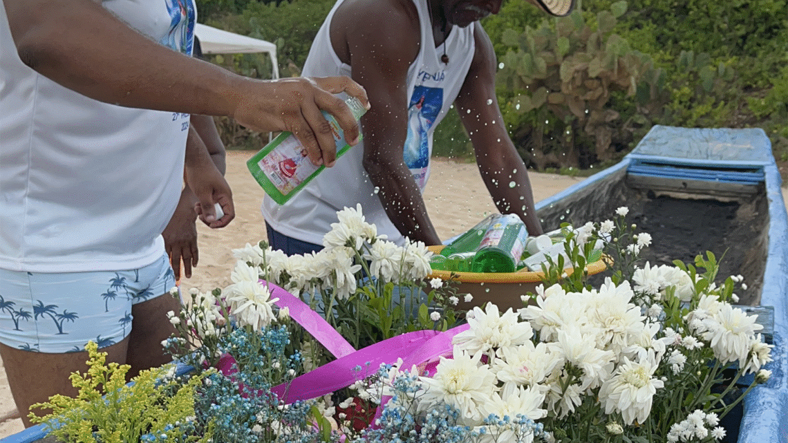 Colônia de Pescadores da Boca do Rio celebra 29 anos de devoção a Yemanjá