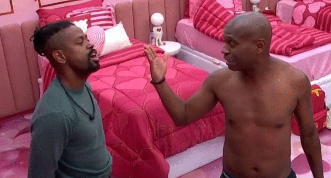Edilson é expulso do BBB 26 após empurrar Leandro durante discussão na madrugada