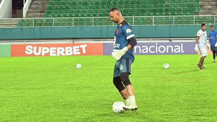 Goleiro Bruno é regularizado e fará estreia pelo Vasco-AC na Copa do Brasil