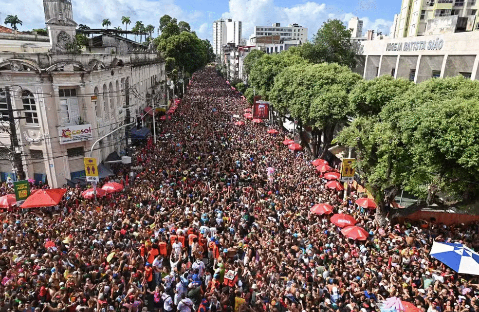 Carnaval de Salvador 2026: abertura terá homenagem ao samba e atrações confirmadas nos seis dias de folia