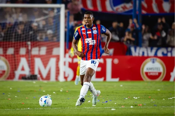 Bahia confirma desfalques de Kanu e David Duarte para o jogo de volta na Libertadores. Rogério Ceni aposta em Gabriel Xavier para reverter o placar.