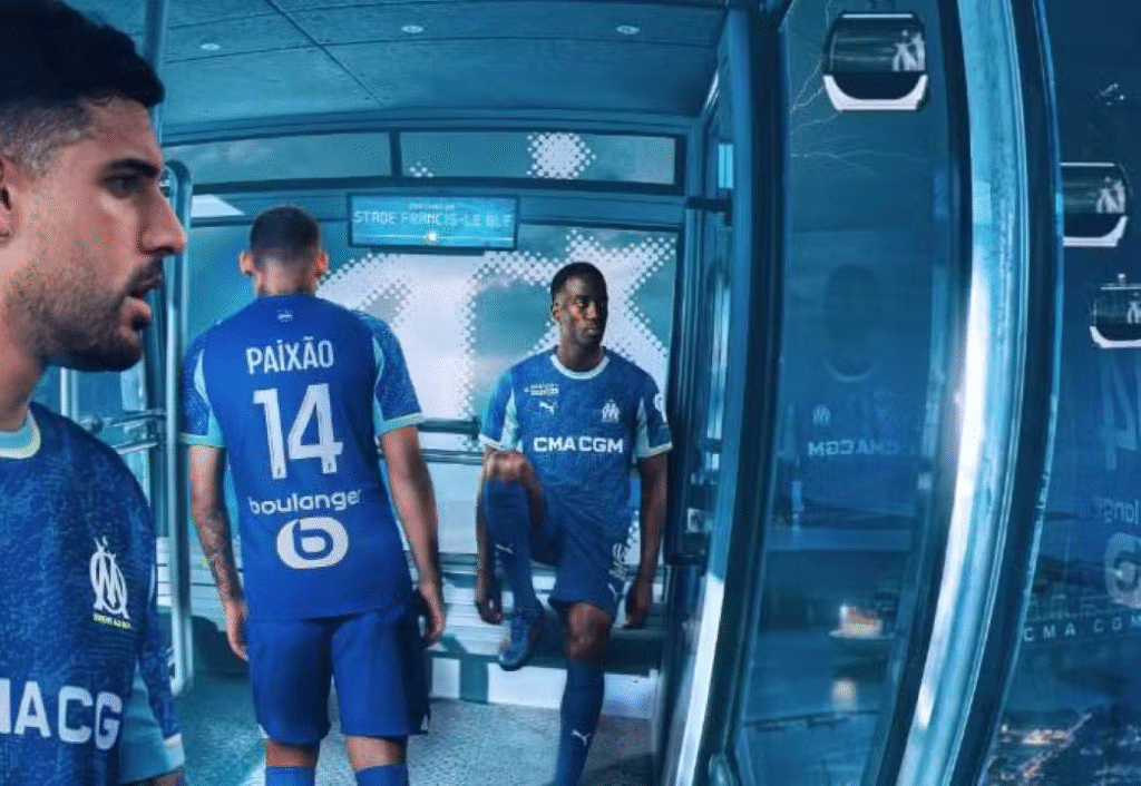 Confira onde assistir Brest x Olympique de Marseille ao vivo pela Ligue 1 hoje. Veja as prováveis escalações, horário e a importância do jogo para a zona da Champions.