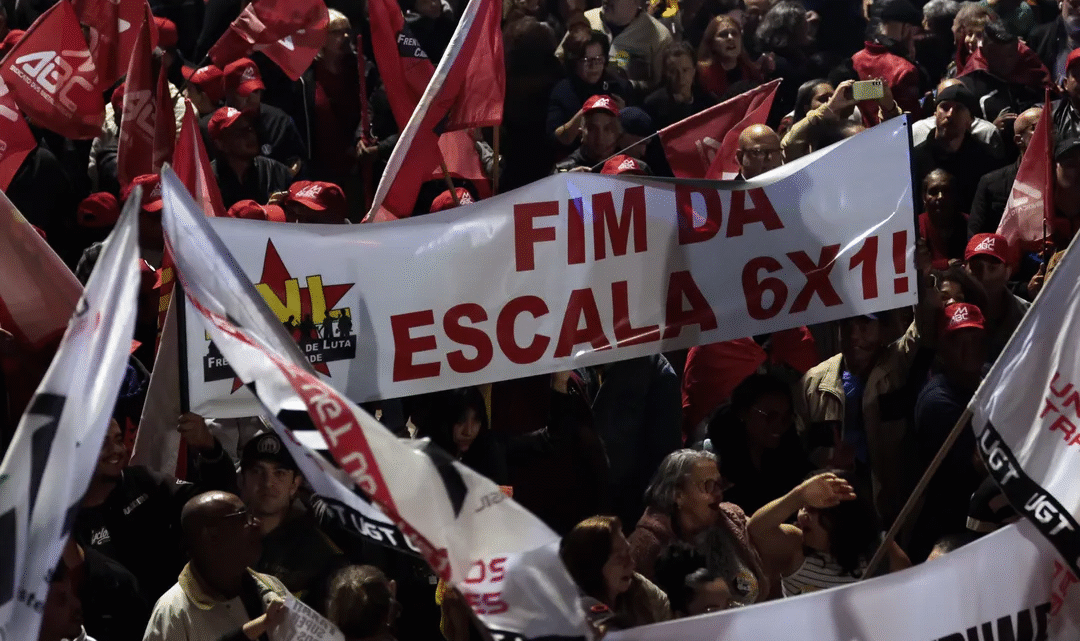 Fim da escala 6×1: Supermercados no Brasil começam a adotar jornada reduzida