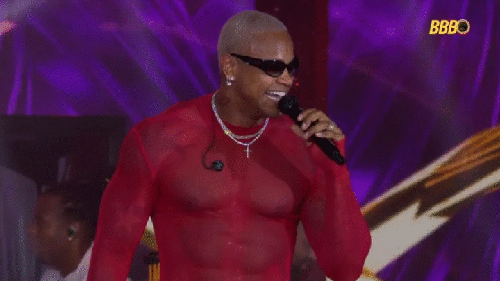 Léo Santana entra no BBB 26 e dá resposta cortante em Milena