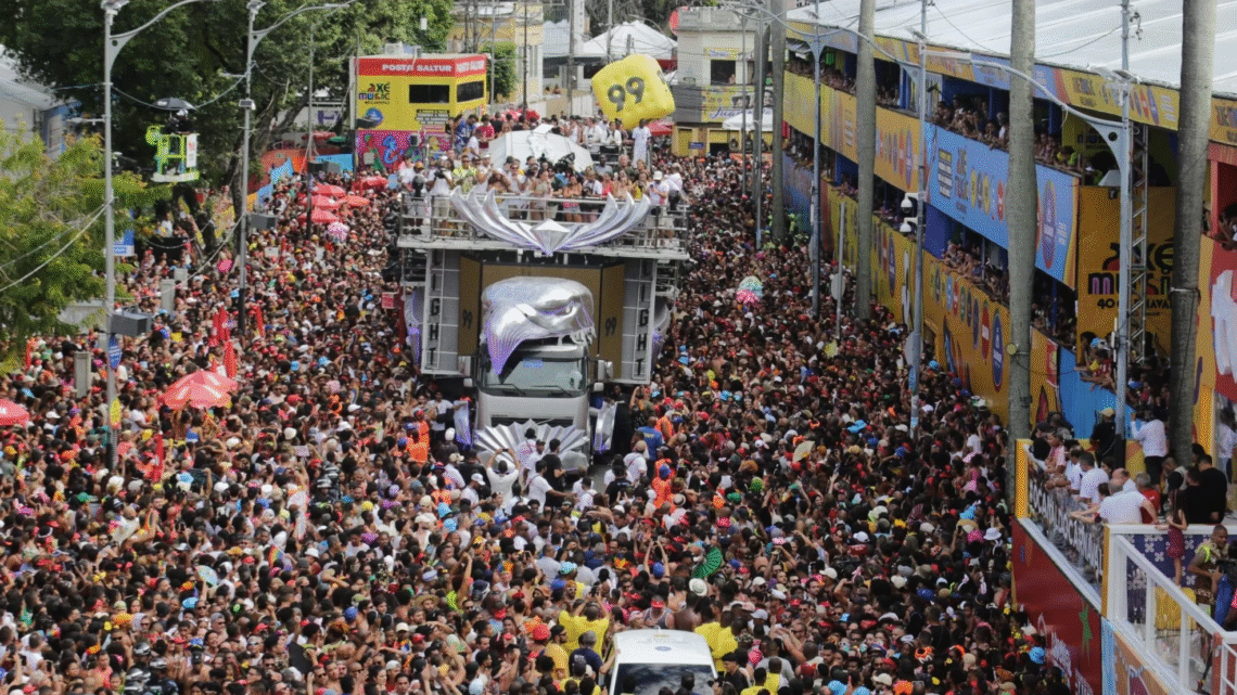 Confira a programação completa dos circuitos do Carnaval de Salvador 2026