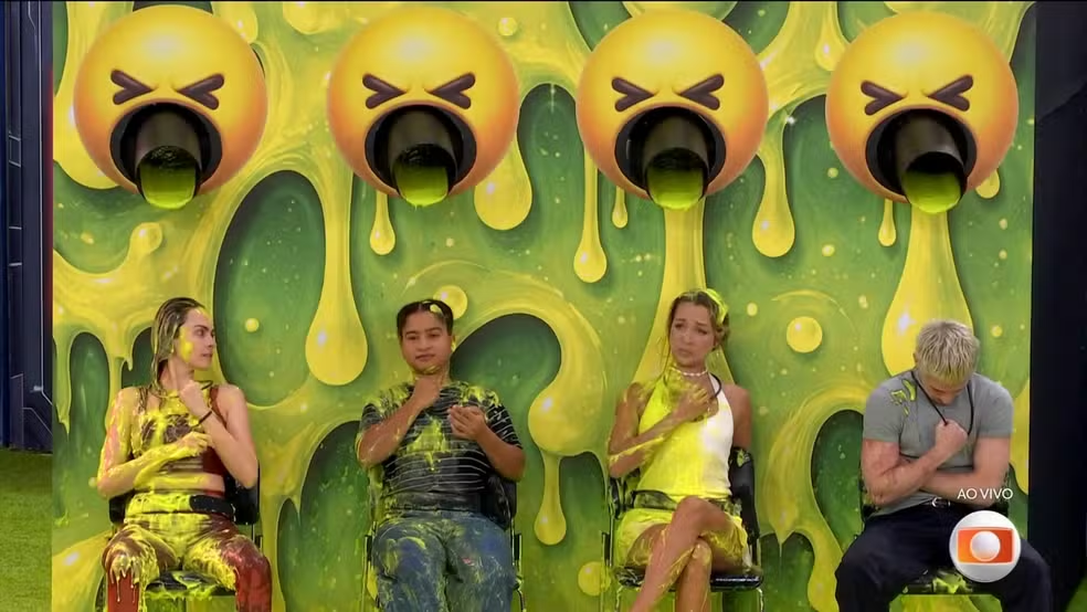 Lavagem de roupa suja: Alberto Cowboy e Ana Paula Renault discutem