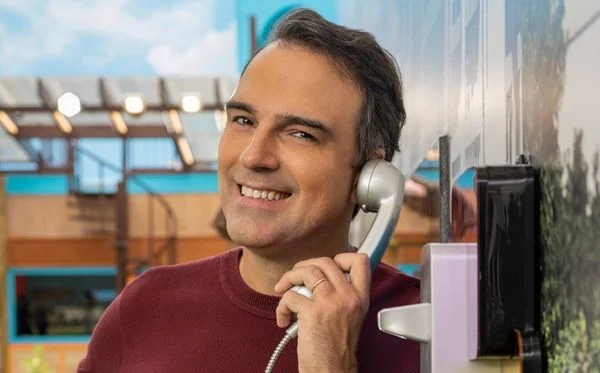 Tadeu Schmidt fora do BBB: apresentador está no paredão e sua saída vaza nos bastidores