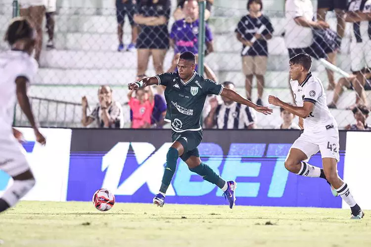 Boavista x Maringá: onde assistir e escalações do jogo de hoje (24/02)