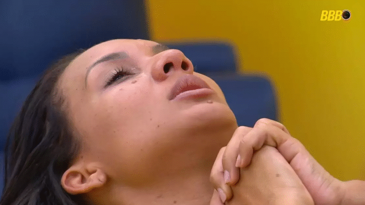 Maxiane fora do BBB26; enquete do Boca do Rio Magazine aponta eliminação com 52% dos votos no paredão