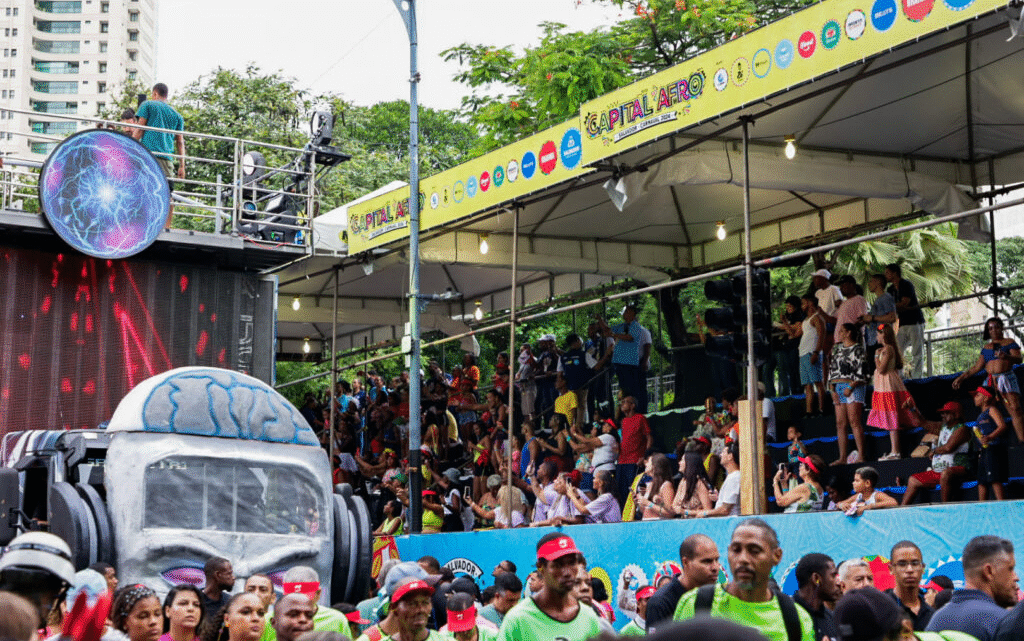 Inscrições para Arquibancada Social do Carnaval de Salvador começam nesta segunda-feira (9)