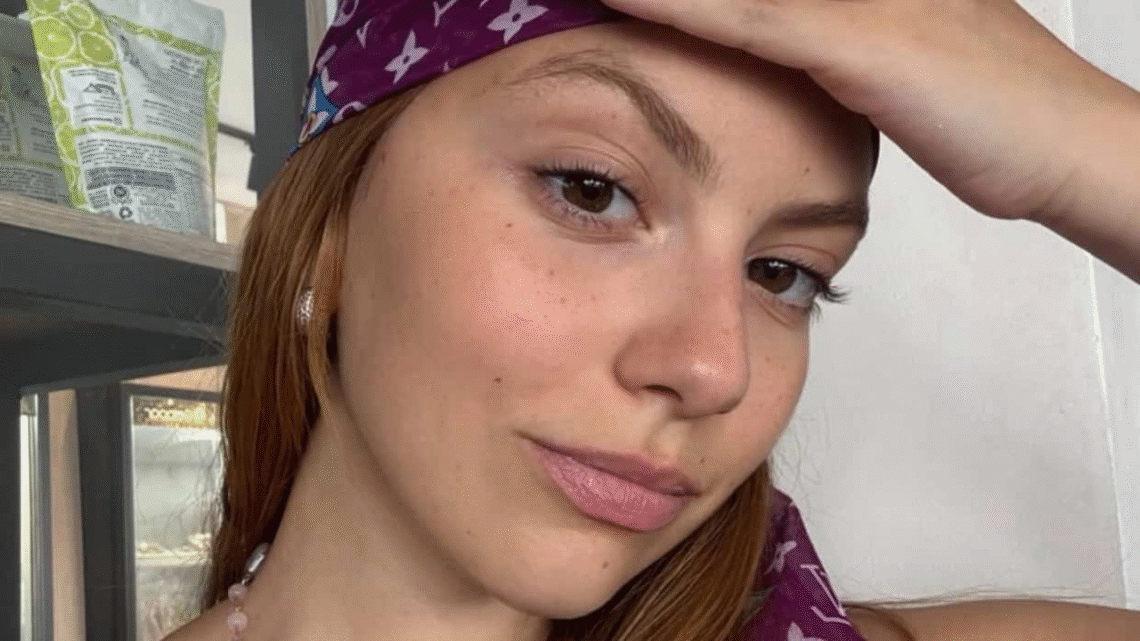 Bruna Furlan, neta de Carlos Alberto de Nóbrega, revela sintomas reais da químio