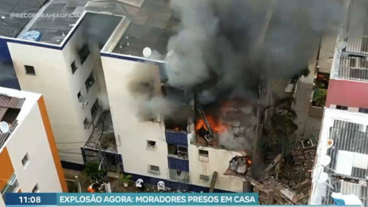 Incêndio de grandes proporções atinge prédio no Vale dos Rios/STIEP