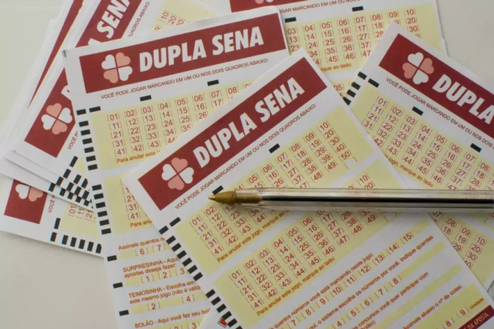 Dupla Sena 2930: confira os números sorteados nesta sexta-feira (27)