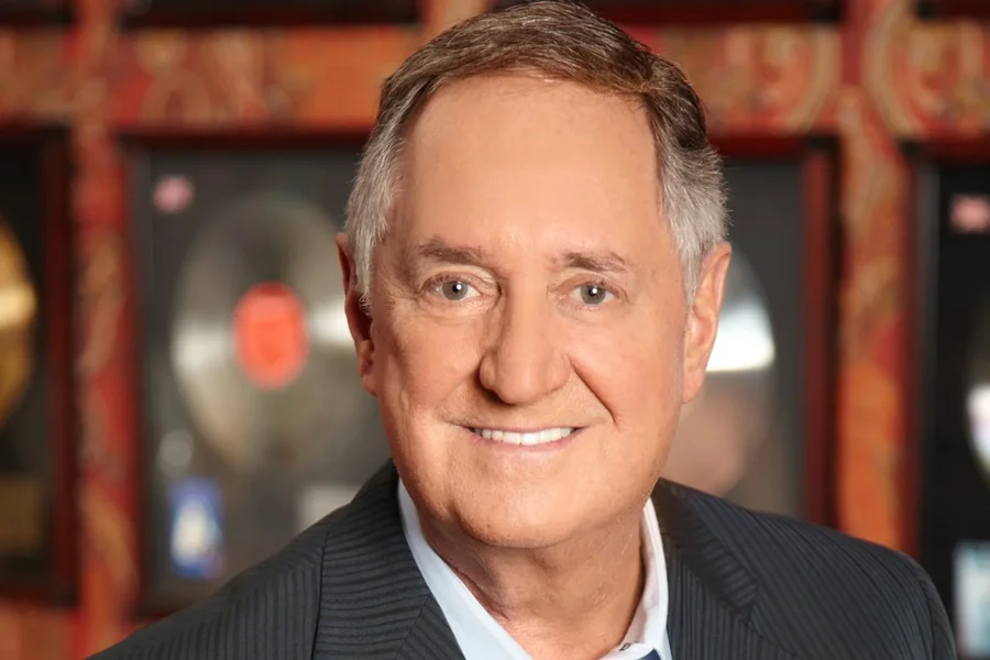 Morre Neil Sedaka, voz de ‘Oh! Carol’, aos 86 anos
