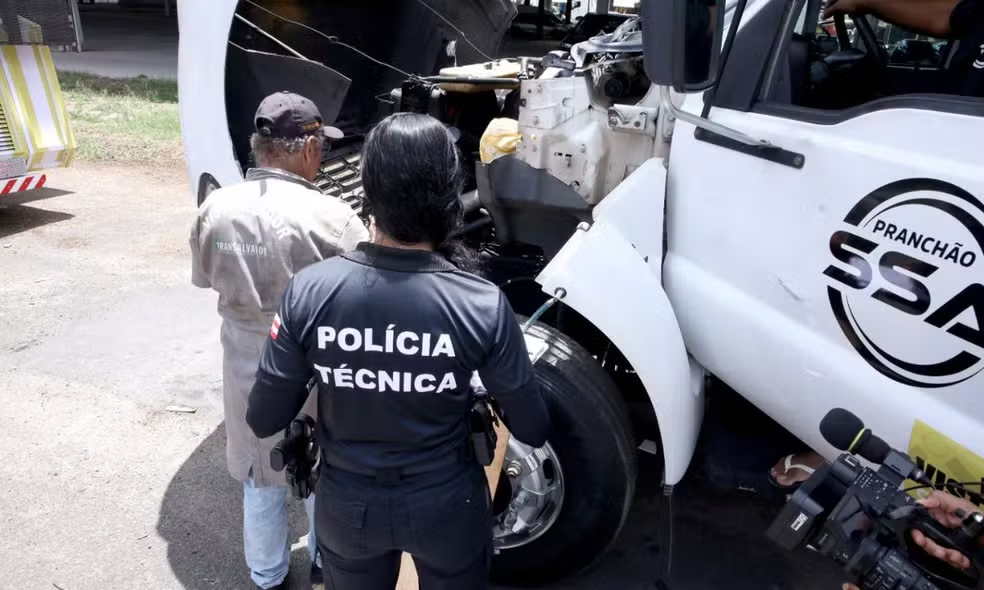 Pré-Carnaval: Detran intensifica fiscalização em trios elétricos e carros de apoio em Salvador
