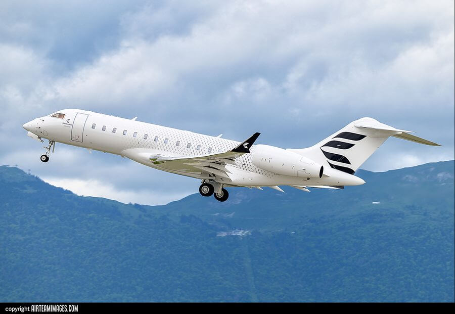 Ibrahim Mahama recebe jato Bombardier Global 6500 de US$ 70 milhões. Irmão do presidente de Gana gera polêmica com nova aeronave de luxo hoje.