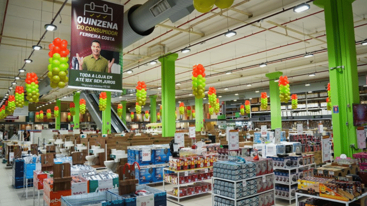 Ferreira Costa inicia Quinzena do Consumidor com mais de 40% de desconto