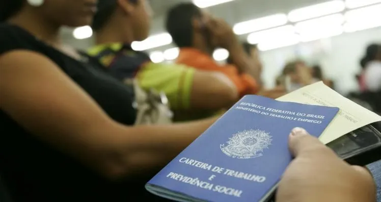 Salvador oferece 395 vagas de emprego exclusivas para mulheres