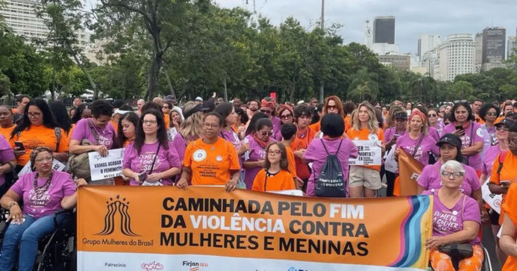 Mulheres evangélicas organizam caminhada contra o feminicídio em Salvador nesta sexta (07). Veja o trajeto do Campo Grande à Piedade e dados sobre violência.