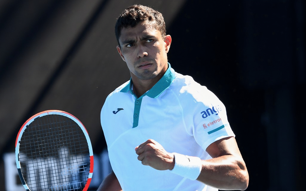 Assista aqui: Thiago Monteiro e Pedro Boscardin disputam vaga na final Brasília Tennis Open