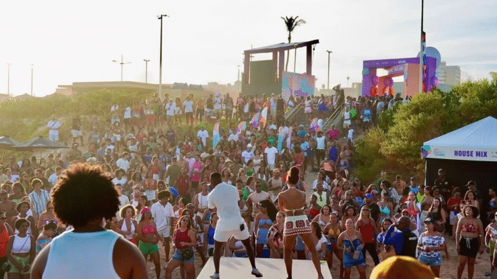 Verão Pé na Areia encerra edição 2026 com programação especial