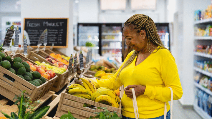 Supermercados de Salvador podem fechar aos domingos ainda em 2026