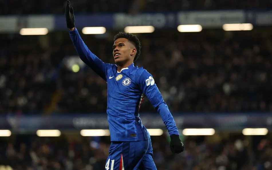 Acabou o mistério: Saiba por que o atacante Estevão foi barrado do jogo decisivo