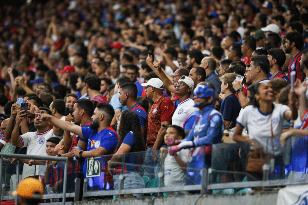 Mais de 30 mil ingressos vendidos para o Ba-Vi de quarta-feira (11/03). Confira o horário de venda para o público geral, preços e como fazer a biometria facial.