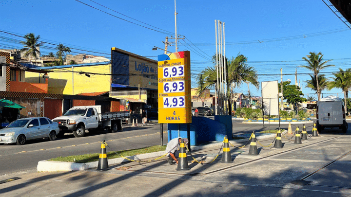 Petrobras anuncia alta no preço do diesel após impacto de guerra