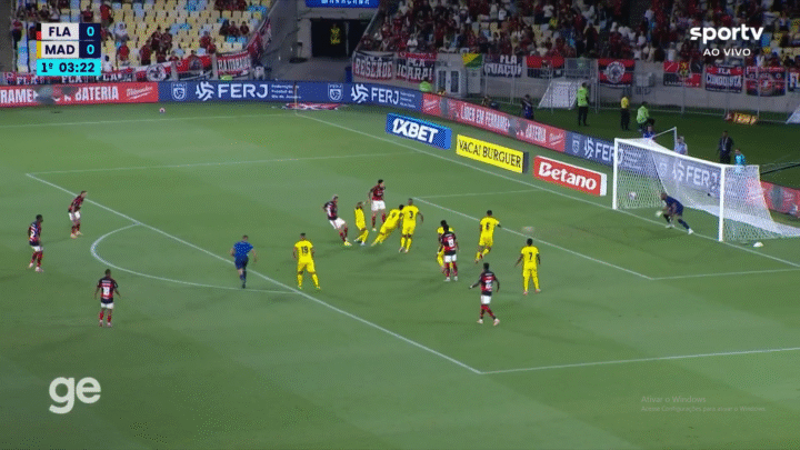 Primeiro tempo Madureira x Flamengo: domínio total e goleada garantida