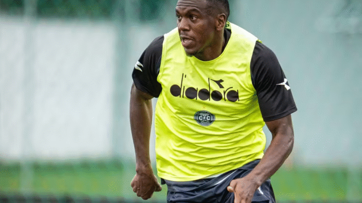 Desfalque de última hora! Veja a escalação do Coritiba e os relacionados para enfrentar o Remo