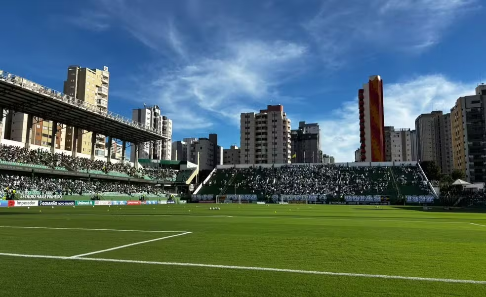 Goiás x Atlético-GO: onde assistir, escalações e o que o Dragão precisa para ser campeão