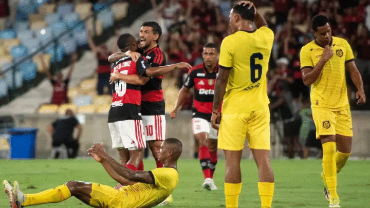 Vai ter Fla-Flu na final do Carioca; Flamengo aplica goleada histórica de 8 a 0 no Madureira