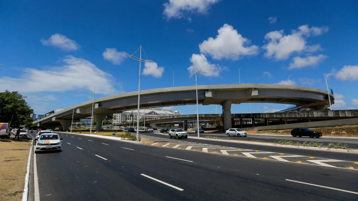 Trânsito no Iguatemi: Como circular na região após o fechamento do acesso na Av. ACM