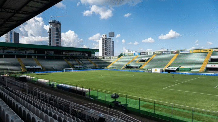 Chapecoense x Grêmio: onde assistir e o que está em jogo na Arena Condá hoje