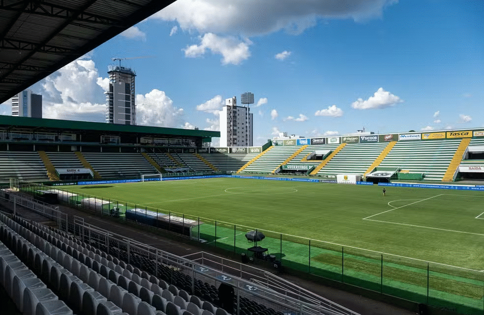 Chapecoense x Grêmio: onde assistir e o que está em jogo na Arena Condá hoje