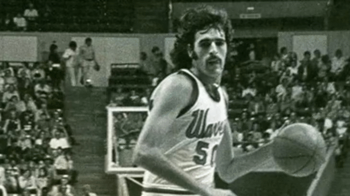 Morre a lenda Marquinhos Abdalla, pioneiro do basquete brasileiro